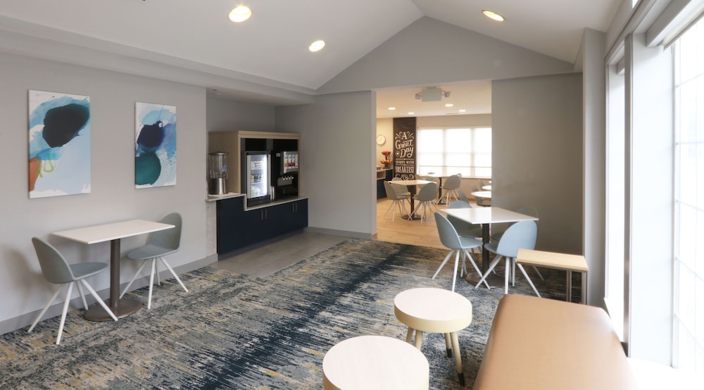 TownePlace Suites by Marriott Minneapolis West StLouis Park - photo 3