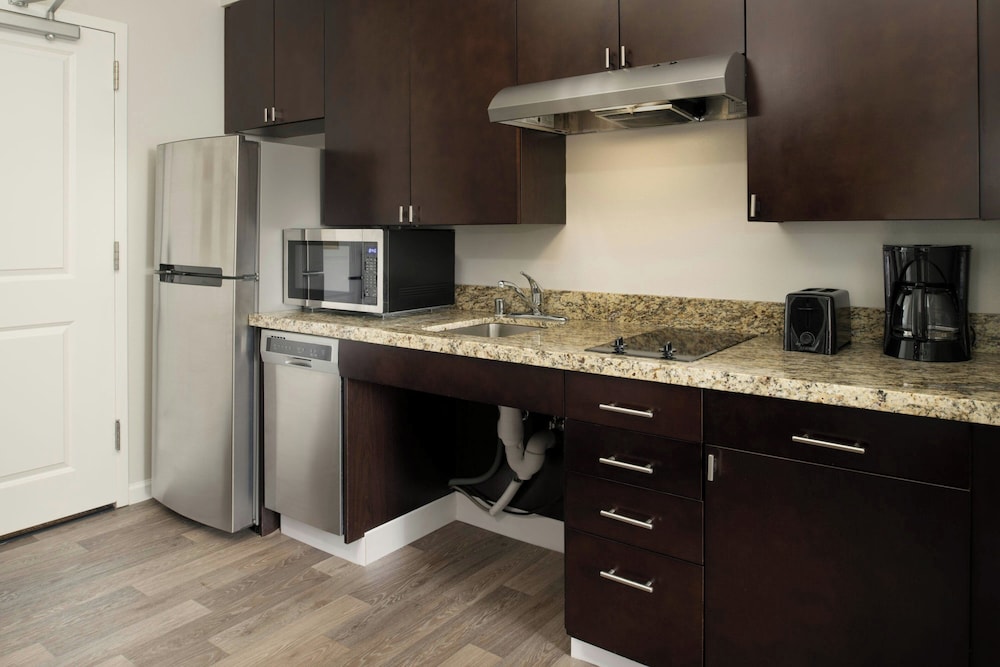 TownePlace Suites Billings - photo 32