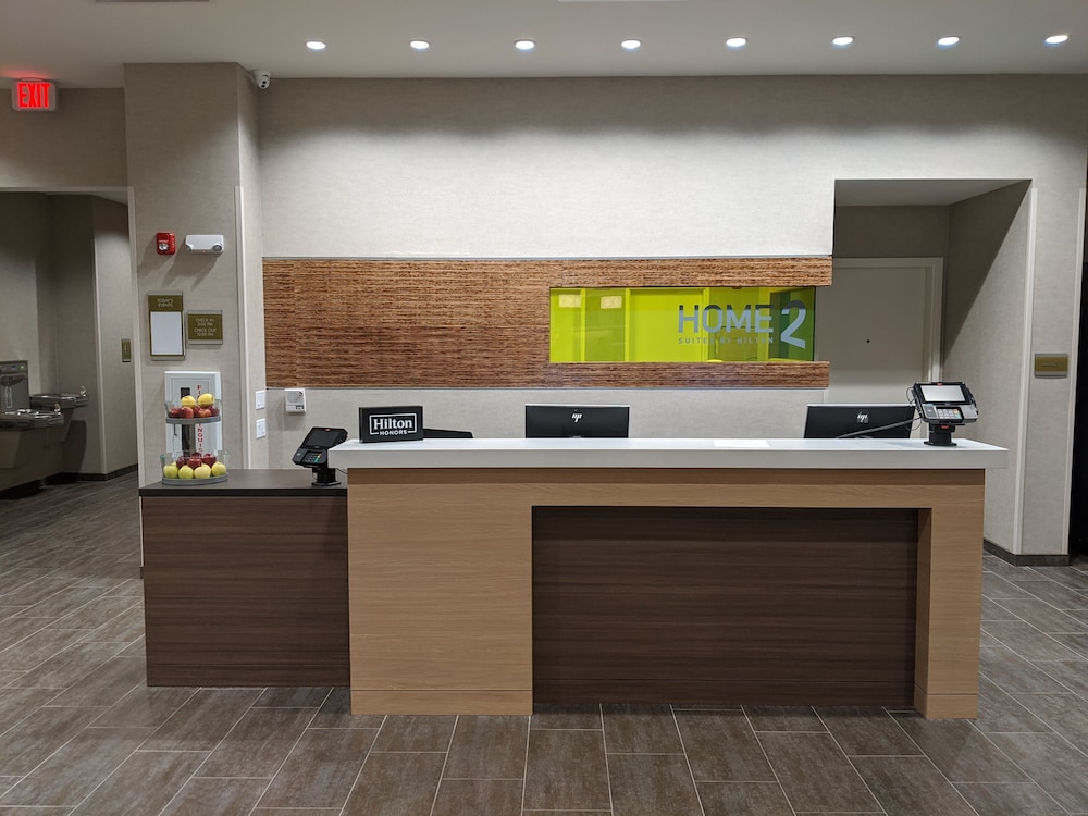Home2 Suites by Hilton Omaha UN Medical Ctr Area - photo 2