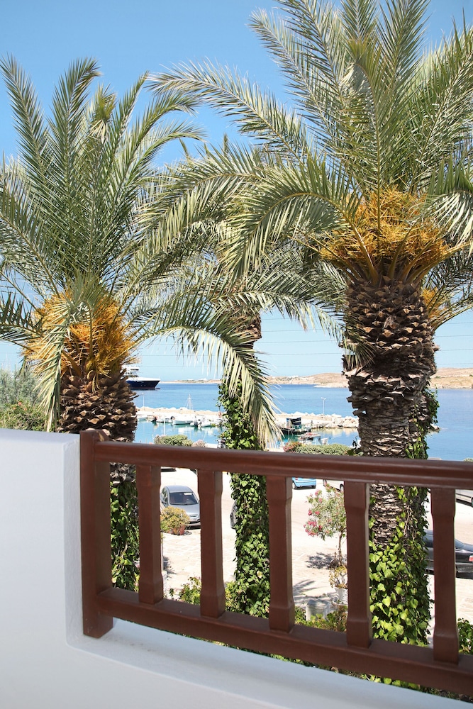 Asterias Hotel - carbon neutral hotel in Paros