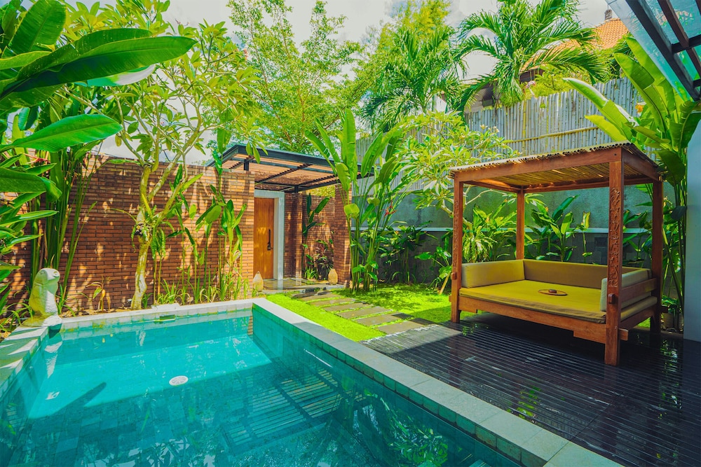Villa Bulan Bali — 4-Star Luxury Hotel in Jimbaran, Indonesia