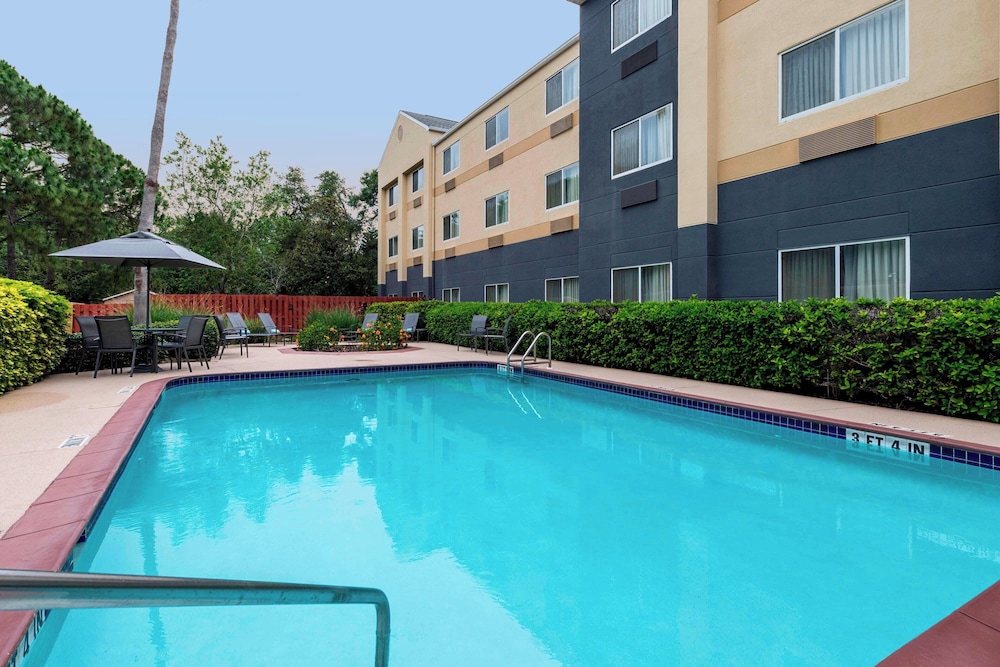 Fairfield Inn & Suites by Marriott St Petersburg Clearwater - photo 15