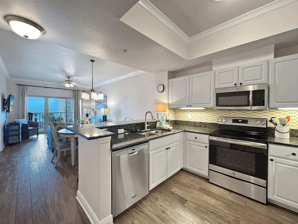 Sunset Crossing For 6 — 4-Star Luxury Hotel in Gulf Shores, United States