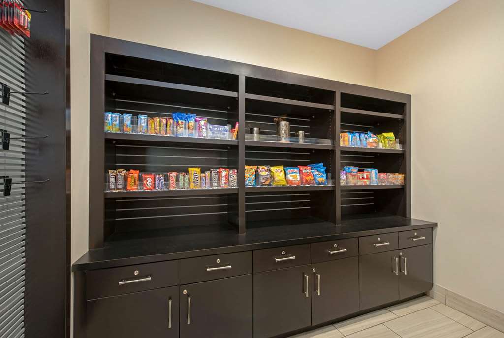 La Quinta Inn & Suites by Wyndham West Monroe - photo 30
