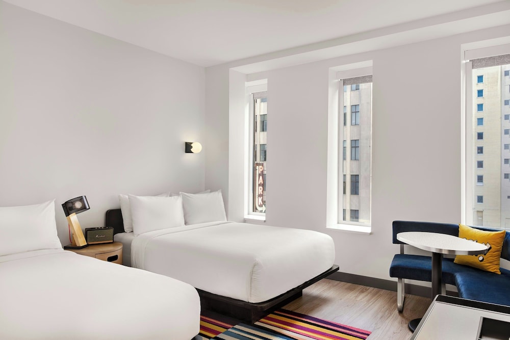 Aloft Indianapolis Downtown - photo 8