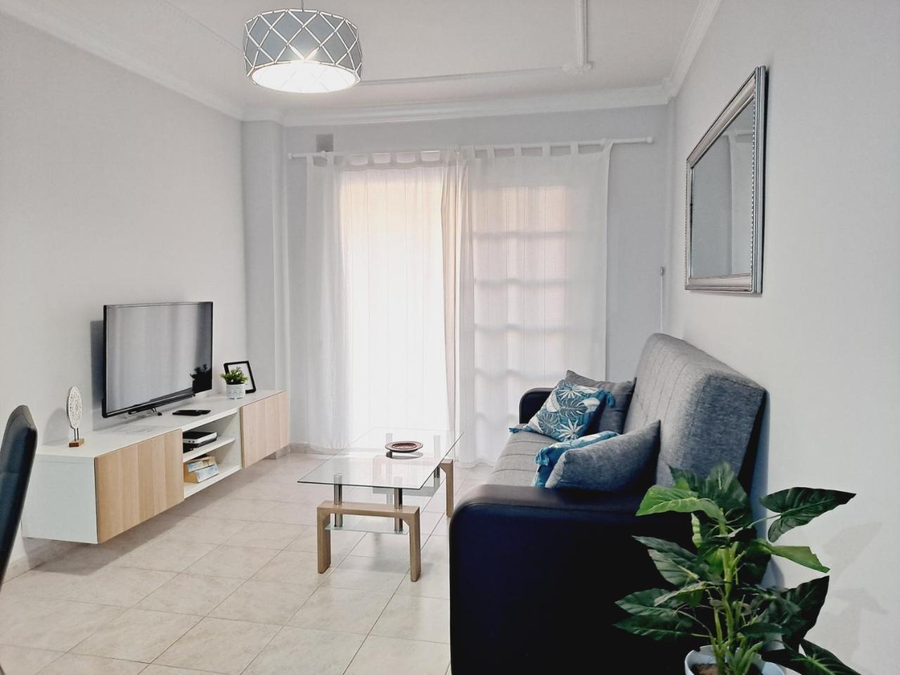 Canela in Santa Cruz De Tenerife, Spain