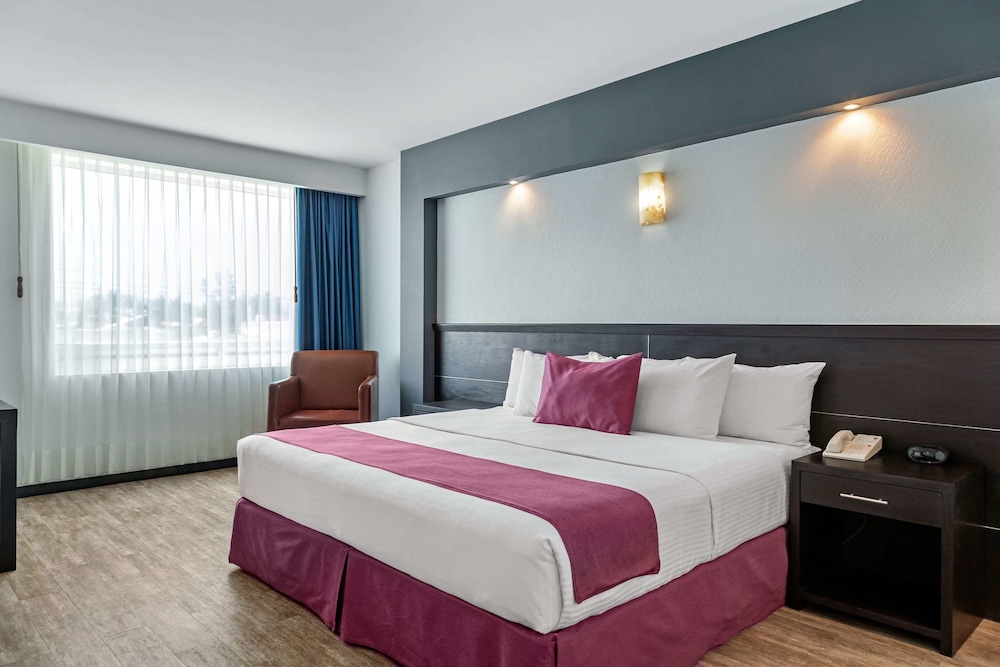 Comfort Inn Morelia in Morelia, Mexico