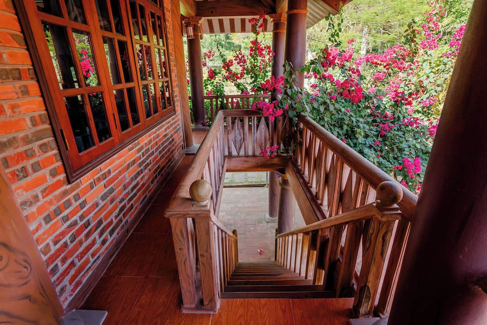 Bai Tu Long Mountain Resort in Unknown City, Vietnam