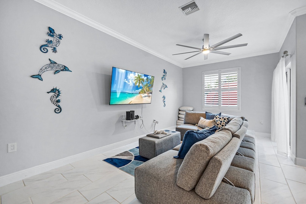 8023 Magnolia Ave — Cape Canaveral — photo 3