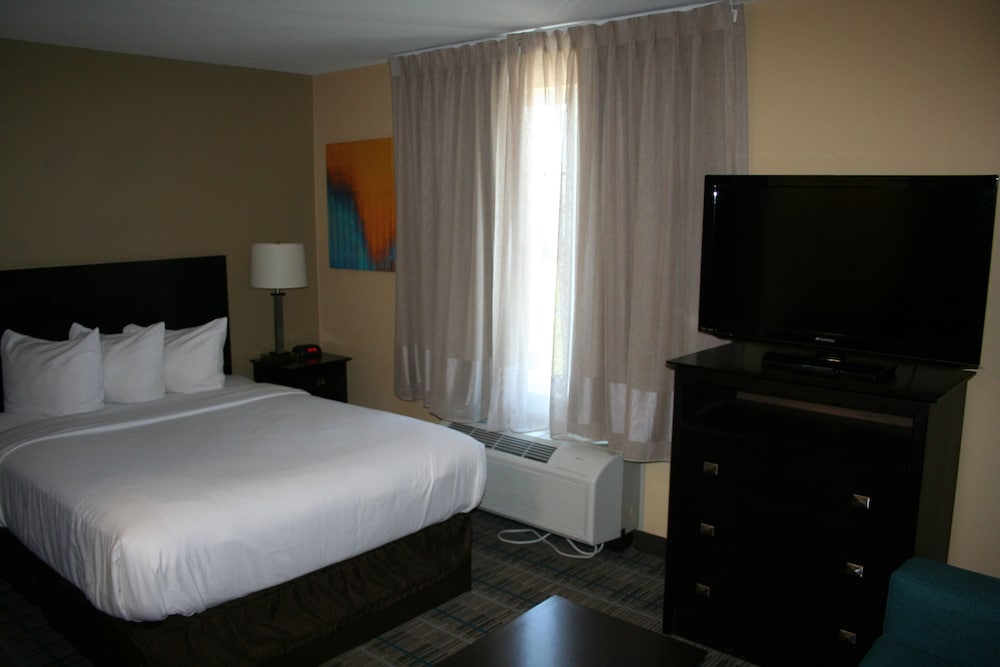 MainStay Suites Jacksonville near Camp Lejeune - photo 8