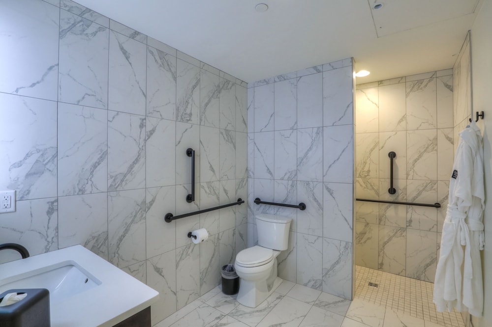 Studio 154 Luxury Hotel - photo 106