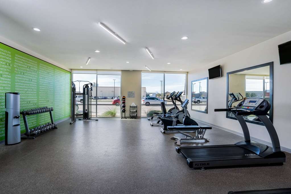La Quinta Inn & Suites by Wyndham Houston Cypress - photo 10