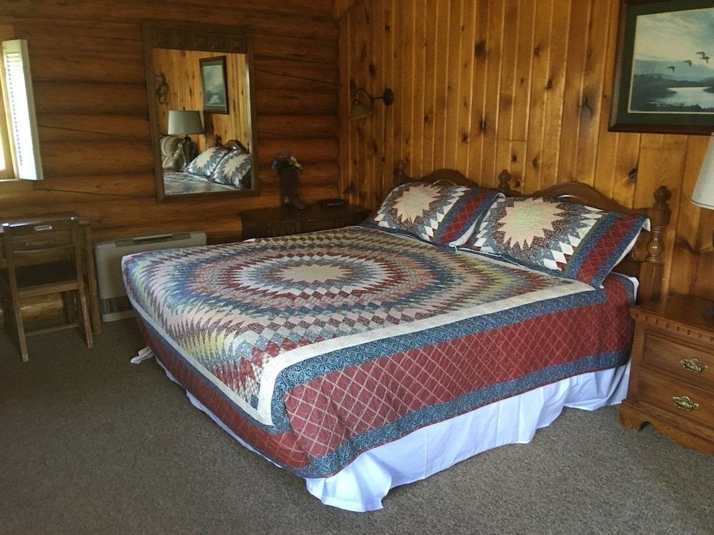 Branding Iron Inn - photo 20