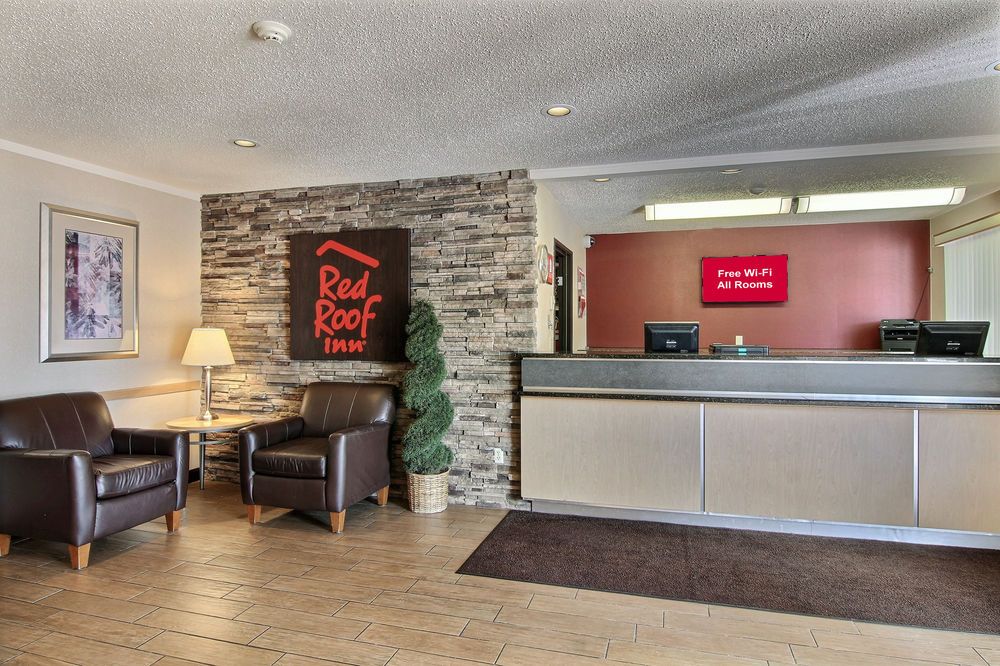 Econo Lodge Sioux Falls Empire Mall - photo 5