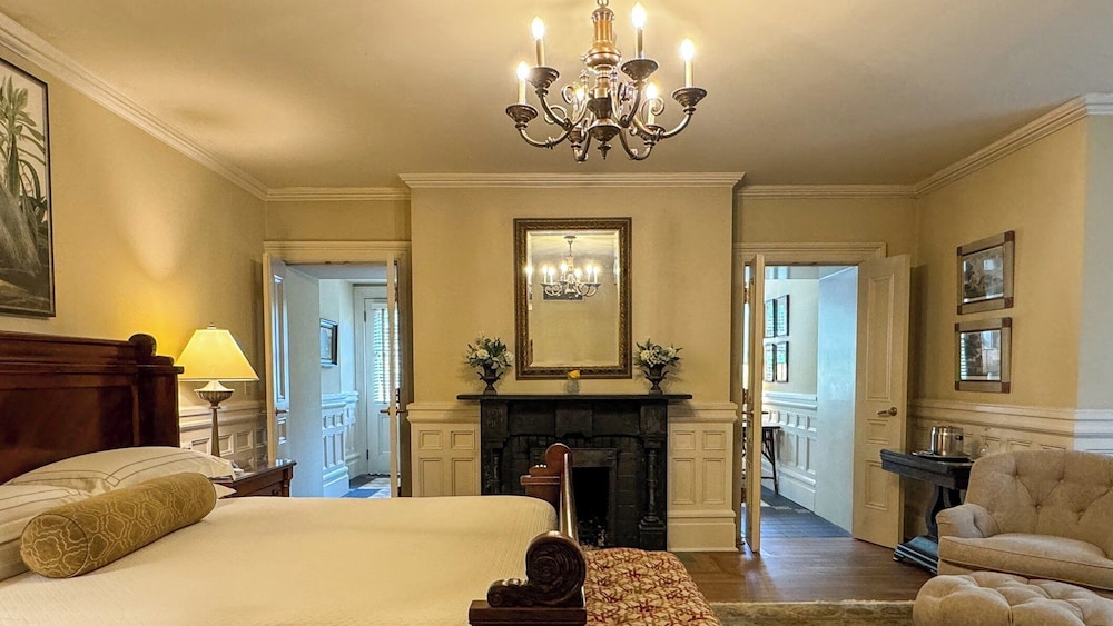 Wentworth Mansion - photo 14