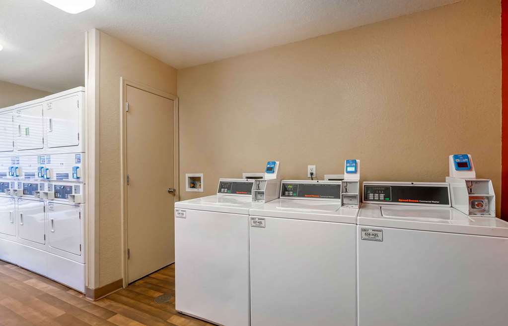 Extended Stay America Select Suites Tampa Brandon - photo 57