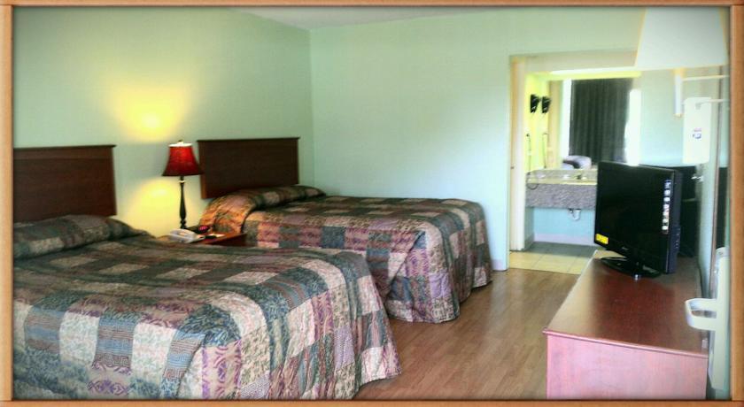 Knights Inn Fort Smith Airport - photo 4