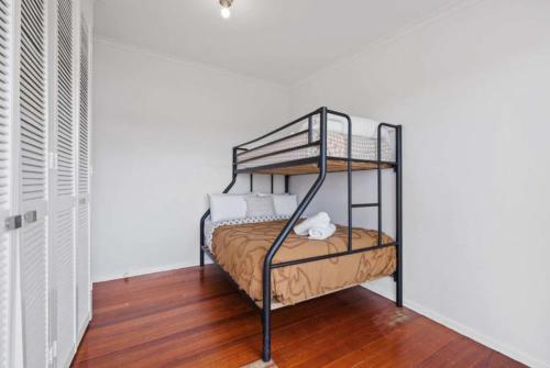 Ocean View Getaway - carbon neutral hotel in Unknown City