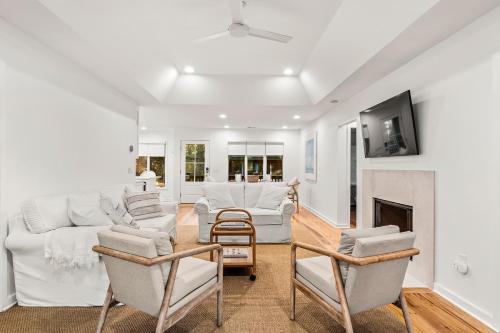 53 Inlet Cove Cottage by Akers Ellis Rentals — 4-Star Luxury Hotel in Kiawah Island, United States