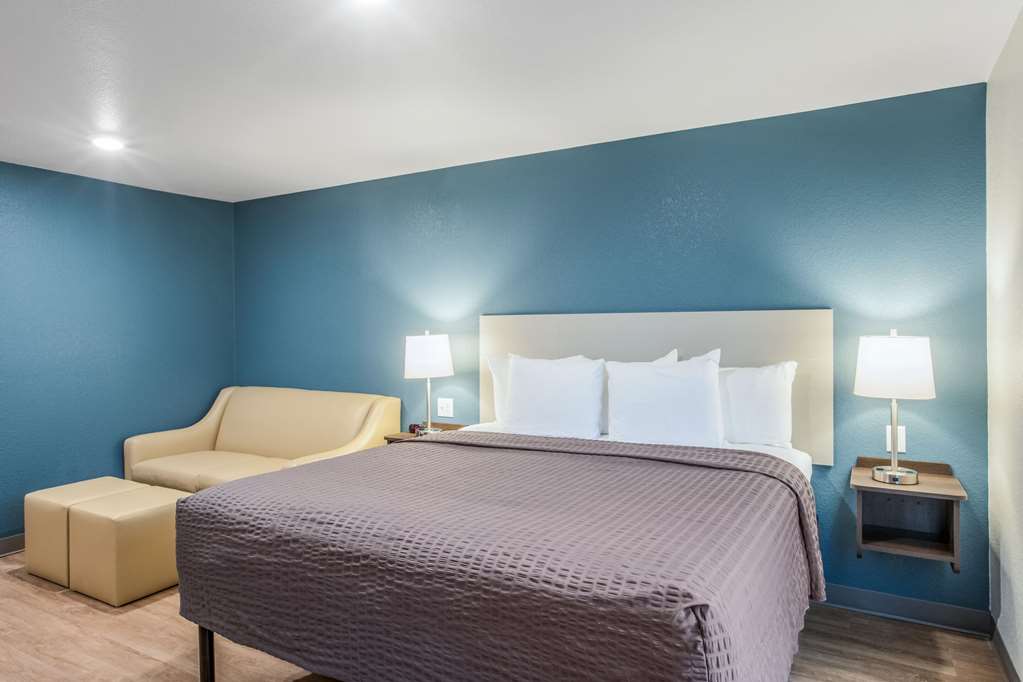 WoodSpring Suites Atlanta McDonough - photo 21