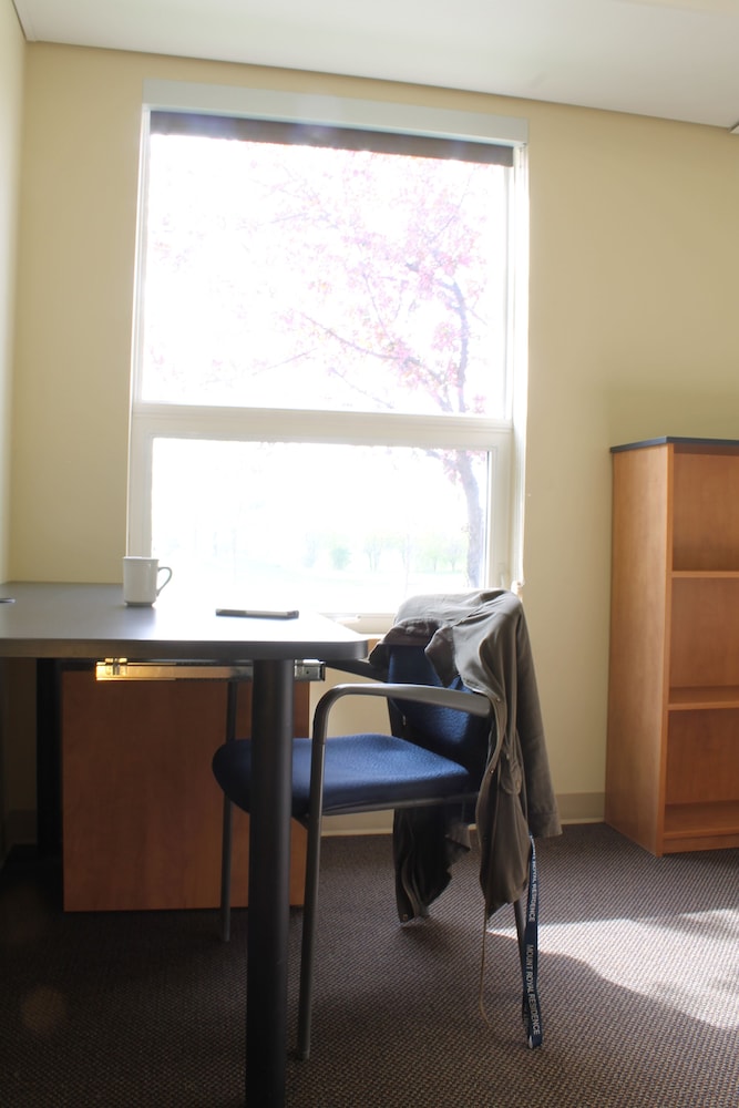Mount Royal University Residences — Calgary — photo 5