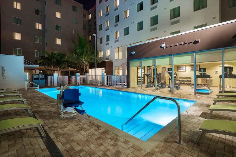 Staybridge Suites Miami International Airport by IHG - photo 18