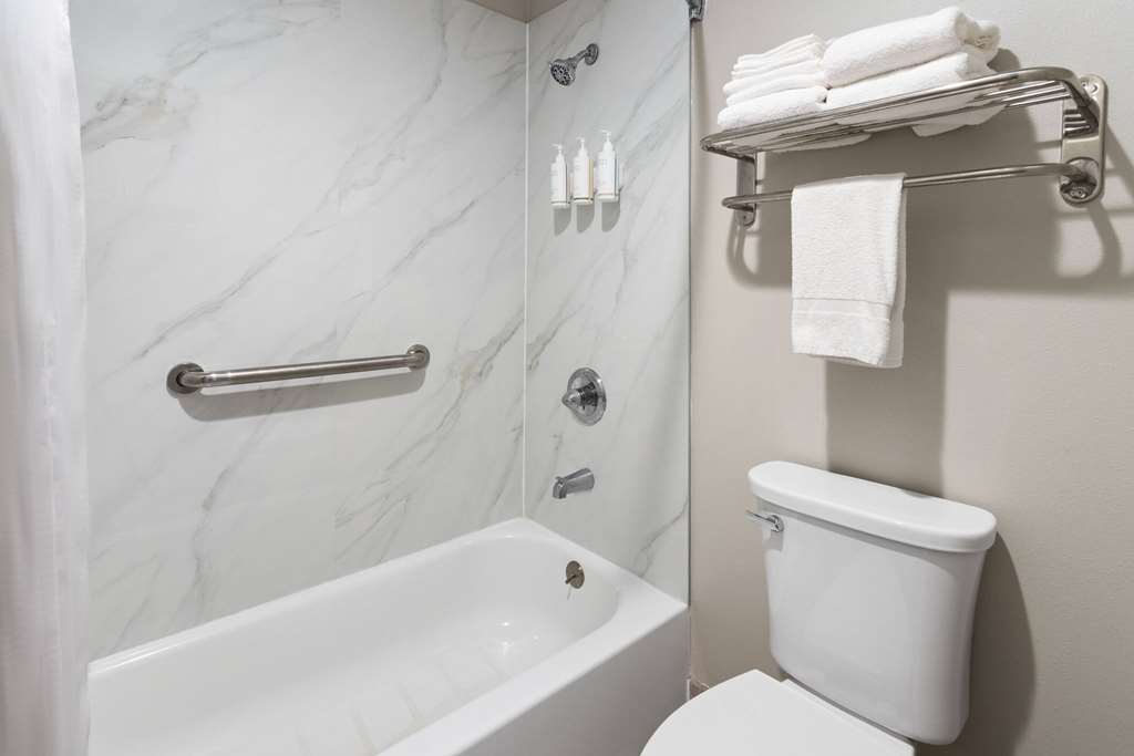 Days Inn by Wyndham Americus - photo 14