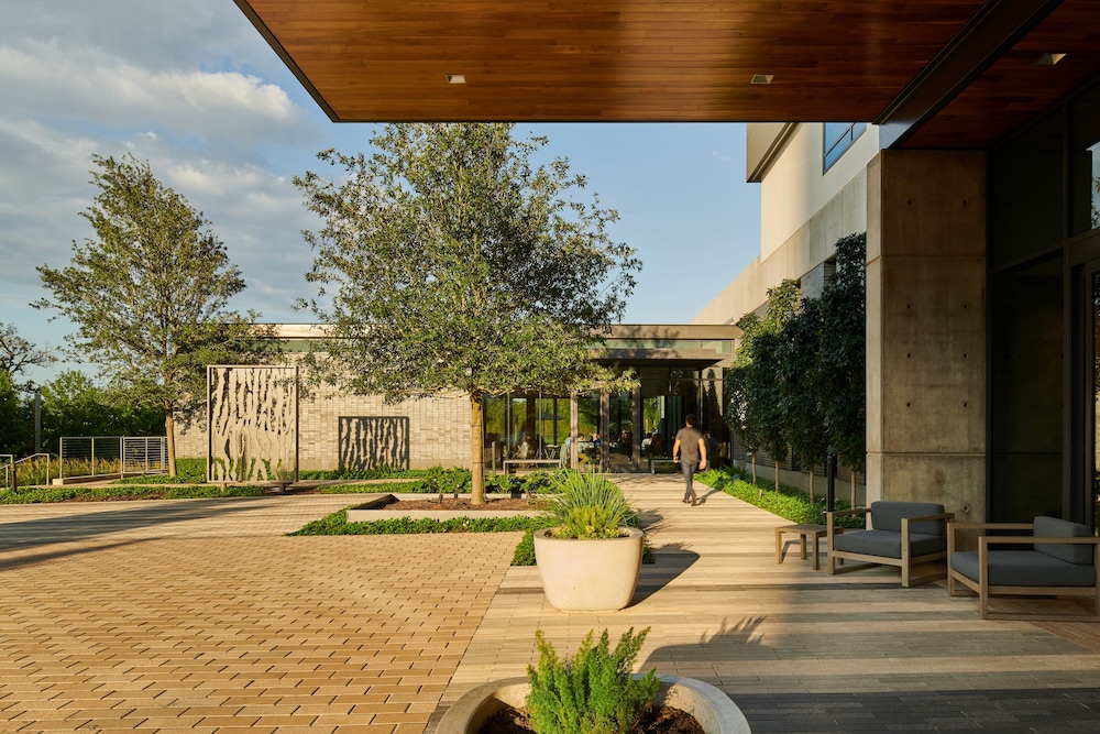Houston Cityplace Marriott at Springwoods Village - photo 78