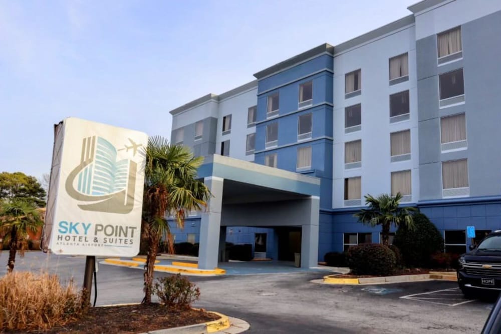Sky Point Hotel & Suites Atlanta Airport - featured photo