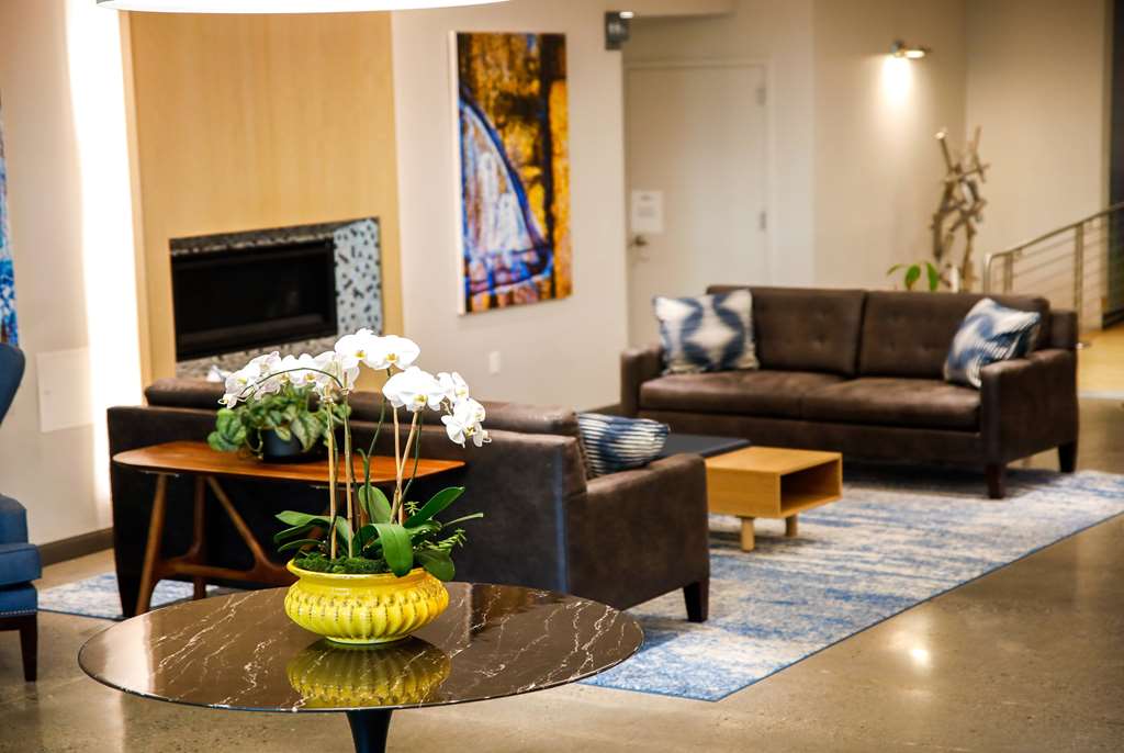 Wingate by Wyndham Bronx Haven Park - photo 7