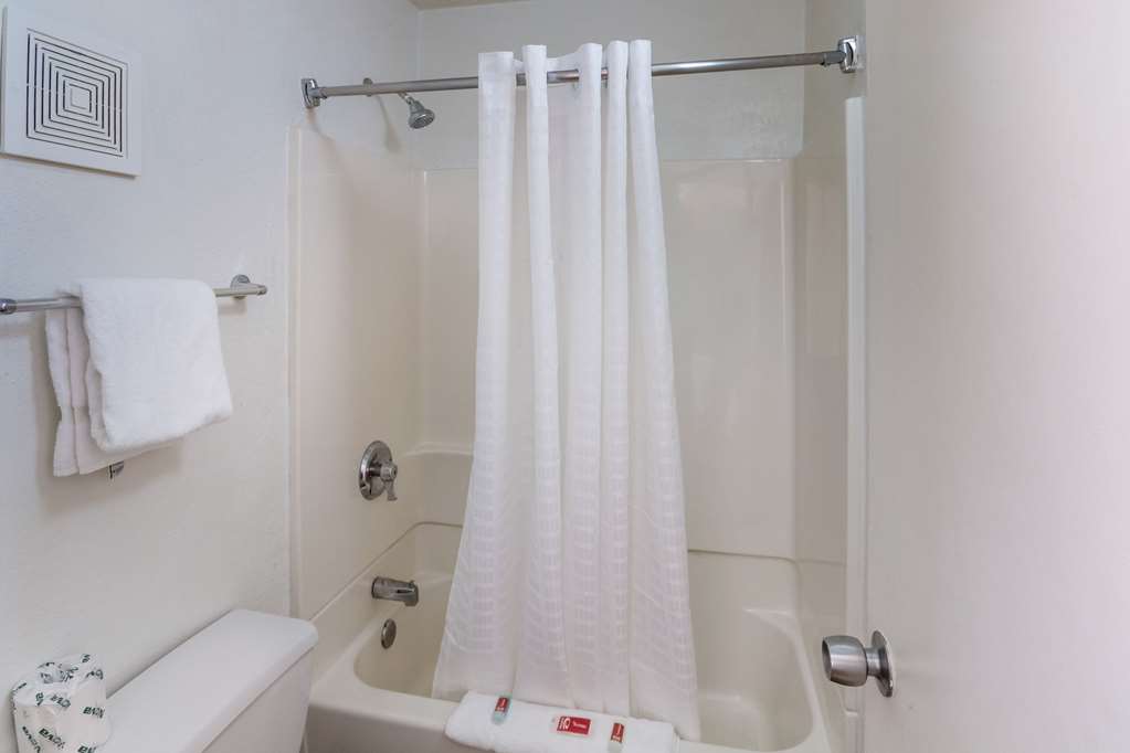 Super 8 By Wyndham Charleston WV - photo 9