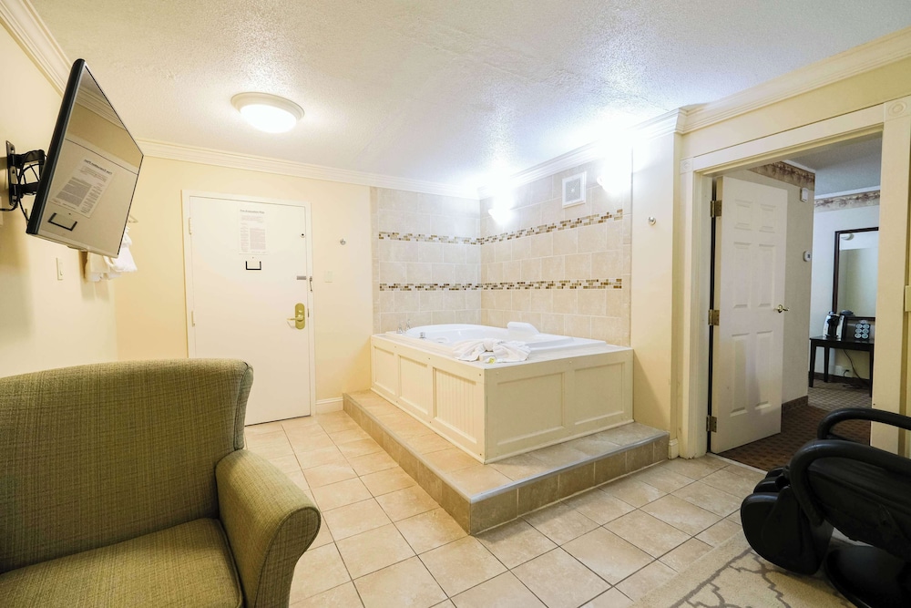 Fireside Inn & Suites Portland - photo 60