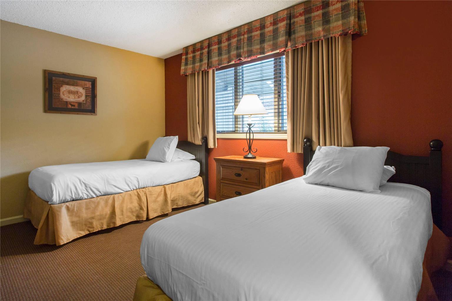 Bluegreen Vacations Blue Ridge Village an Ascend Collection Resort - photo 32