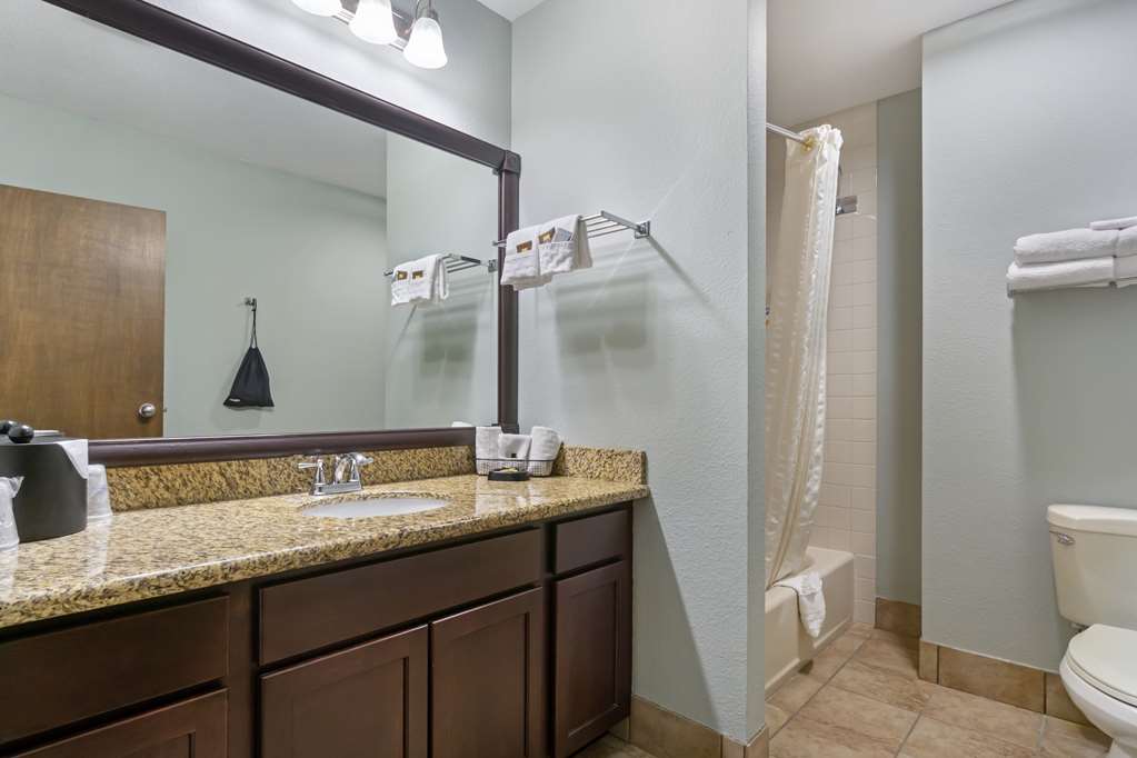 Best Western Plus Ahtanum Inn - photo 35