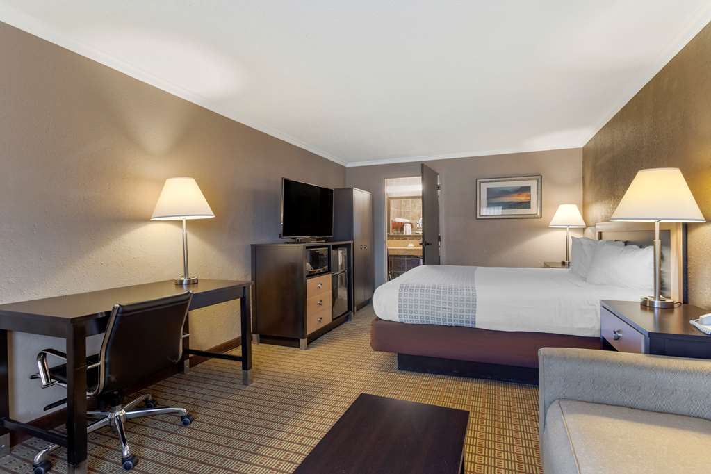 Best Western Smoky Mountain Inn - photo 17