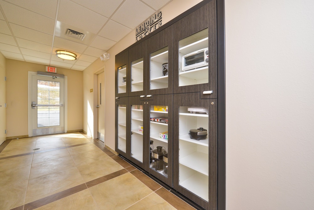 Candlewood Suites Harrisburg Hershey by IHG - photo 36