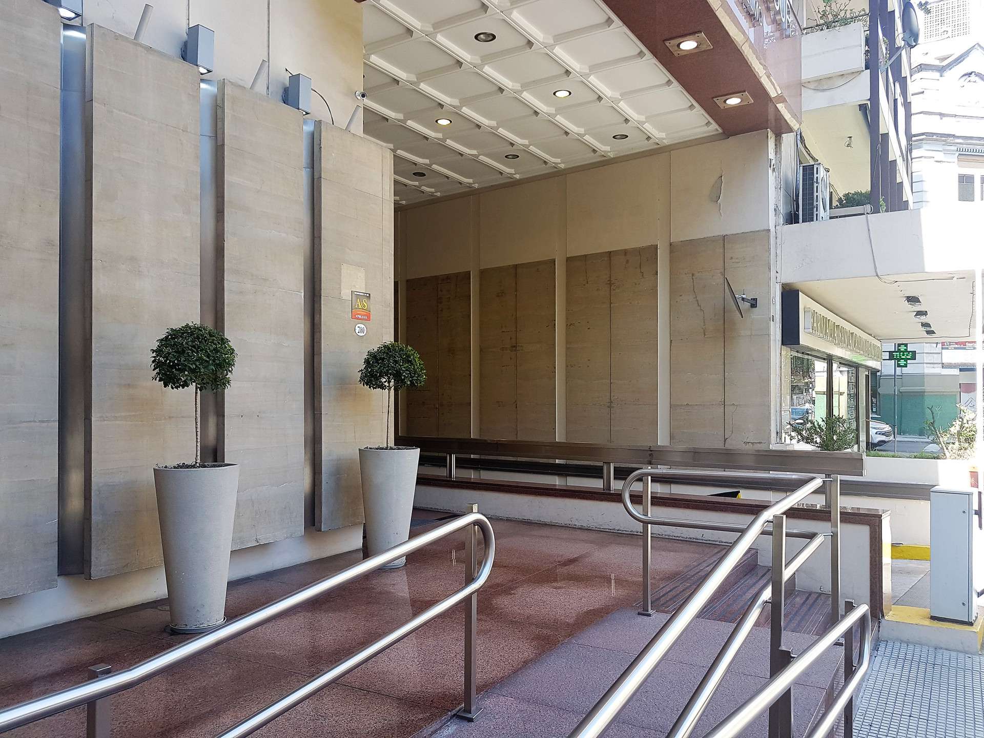 Intersur San Telmo - carbon neutral hotel in Buenos Aires