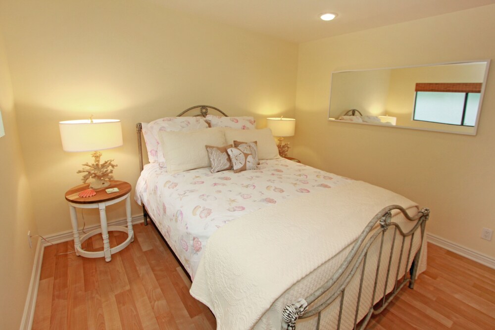 1023 E Balboa A in Newport Beach, United States