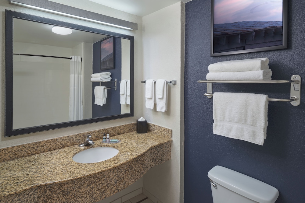 Fairfield Inn & Suites Orlando Int'l Drive Convention Center - photo 17
