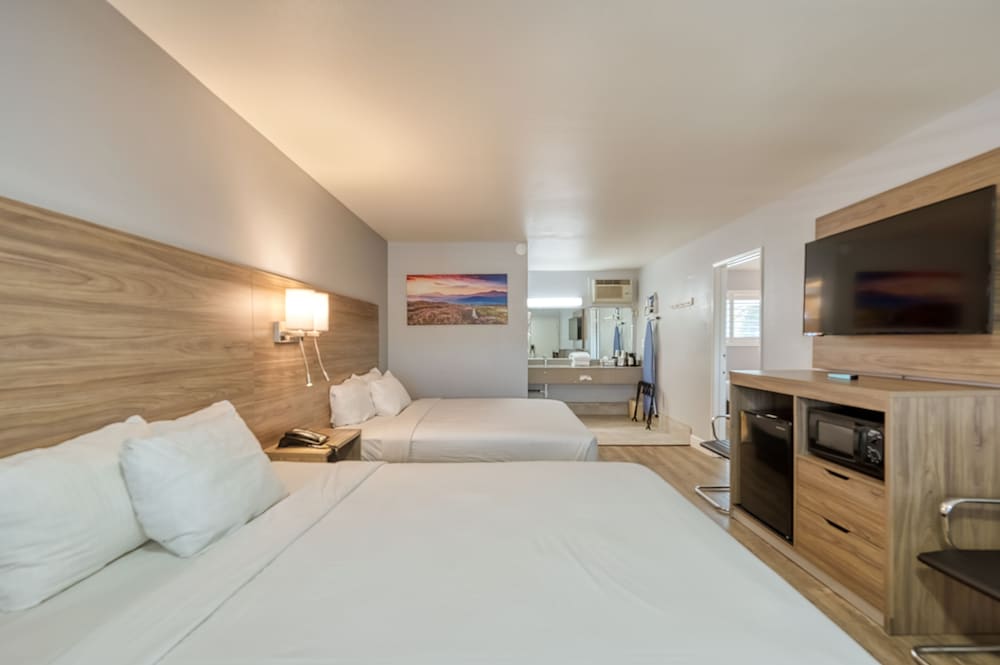 Vagabond Inn San Luis Obispo - photo 3