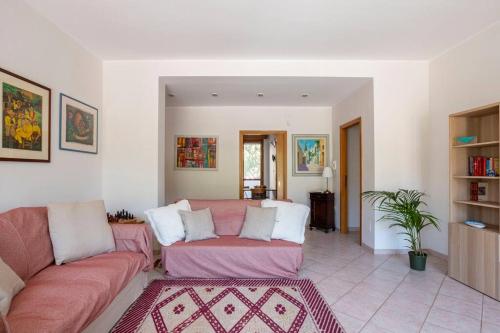 Tangerine Tree House — 4-Star Luxury Hotel in Cagliari, Italy