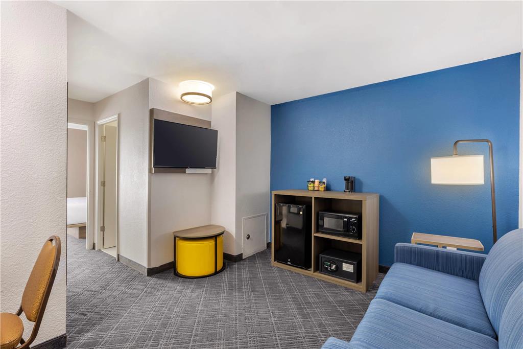 Comfort Inn Bourbonnais near I 57 - photo 25