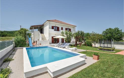 Holiday Home Sinj With A Fireplace 417 — 4-Star Luxury Hotel in Sinj, Croatia