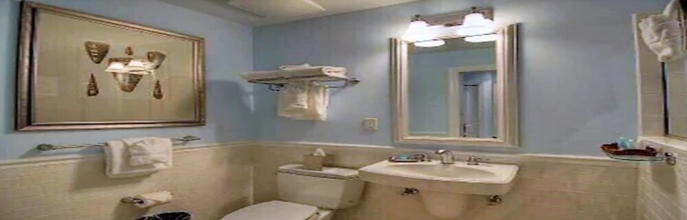 Harborside Suites at Little Harbor - photo 34