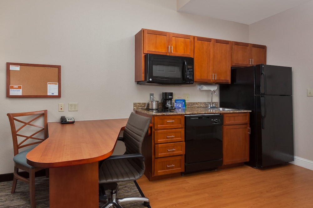 Candlewood Suites Decatur Medical Center by IHG - photo 15