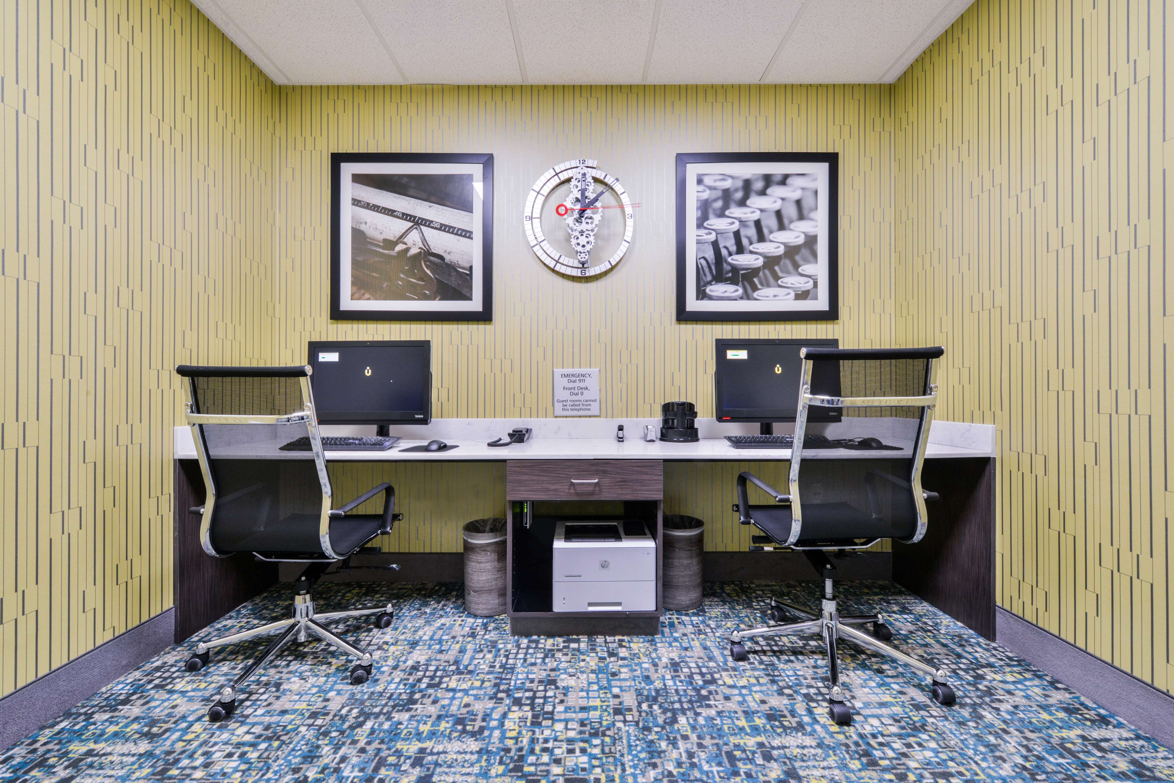 Hampton Inn Emporia - photo 29