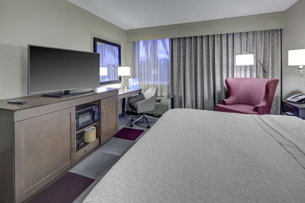 Hampton Inn Miami Coconut Grove Coral Gables - photo 10