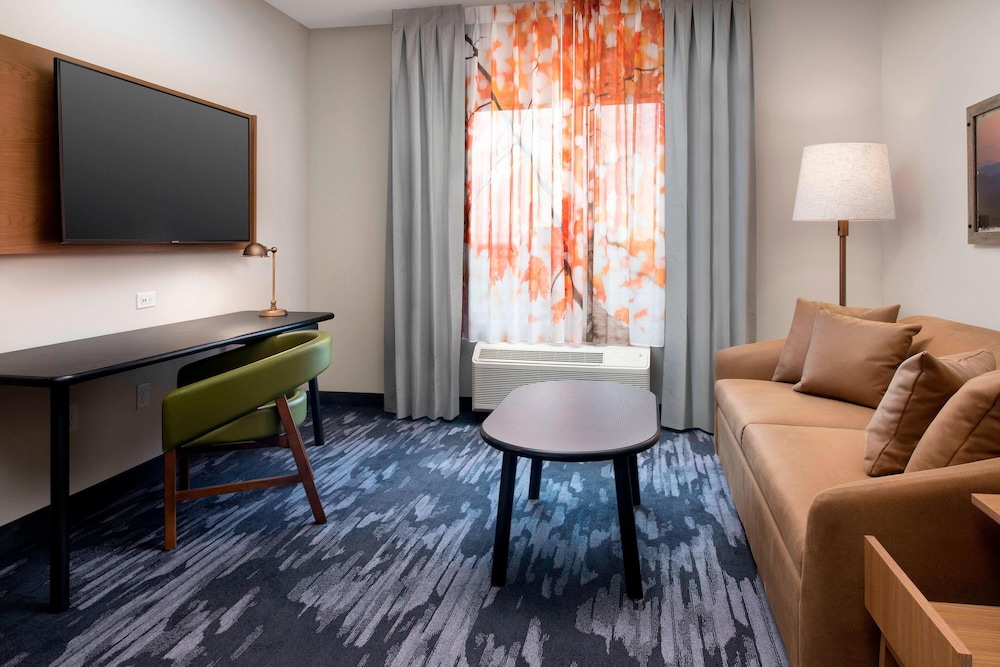 Fairfield Inn & Suites by Marriott Denver Tech Center North - photo 11