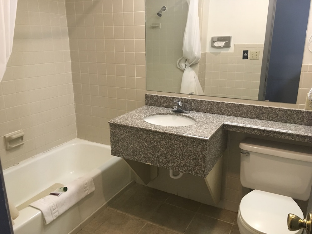 Budget Inn La Fonda Motel - photo 22