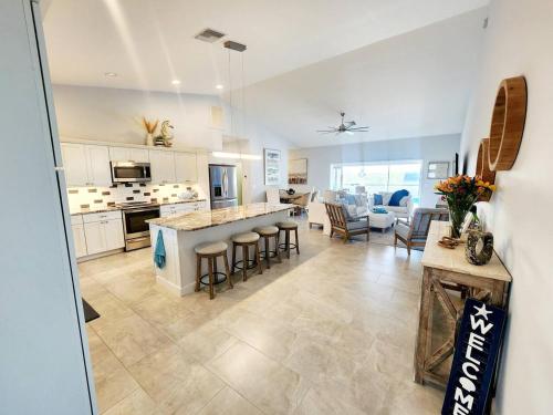 Charlies of Bokeelia in Bokeelia, United States